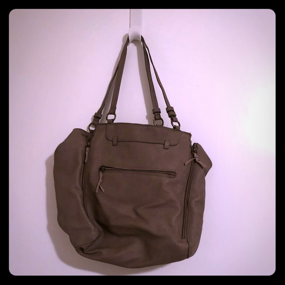 Leather tote